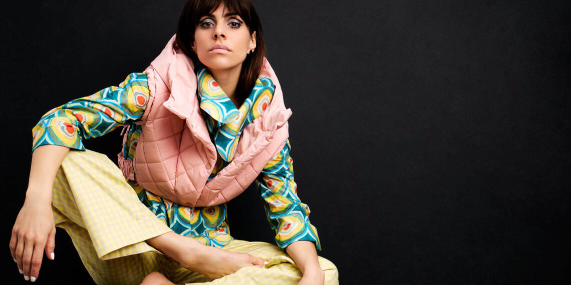 Walk the line by Valérie Mathilde