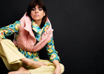 Walk the line by Valérie Mathilde