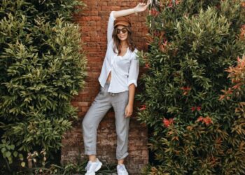 Ratet mal – aus welchen Kleidungsstücken und Accessoires sollte man in dieser Saison wählen?