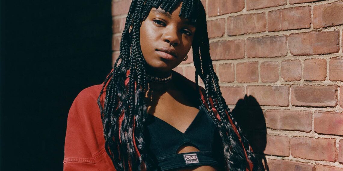 Big Apple Power: Versace Jeans Couture SS23