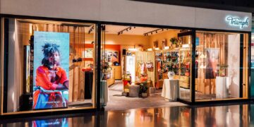 To new Beginnings: Triumph my Atelier Store Opening