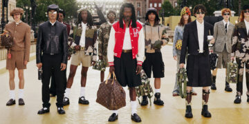 Louis Vuittons Herren Frühjahr-Sommer 2024 Kollektion : Pharrell Williams‘ Debüt: Eine mitreißende Verschmelzung von Freude und Stil