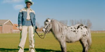 Die surreale Welt von Lois Cohen und Indiana Roma Voss