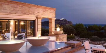 Wellness, Vollmond und Privatstrand: Das Cape Sounio an der Athener Riviera